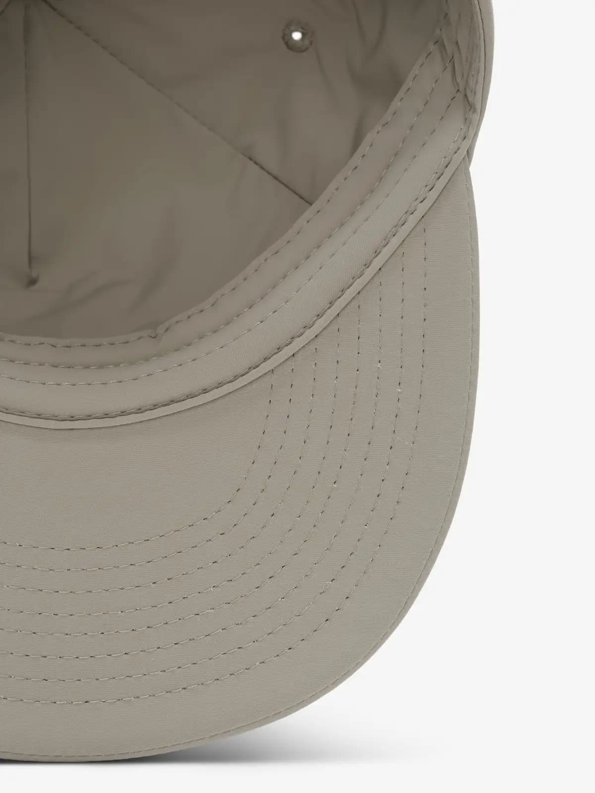 Gorra Essentials 5 Panel Nylon Hat Foca, Essentials Cap (vista 4)