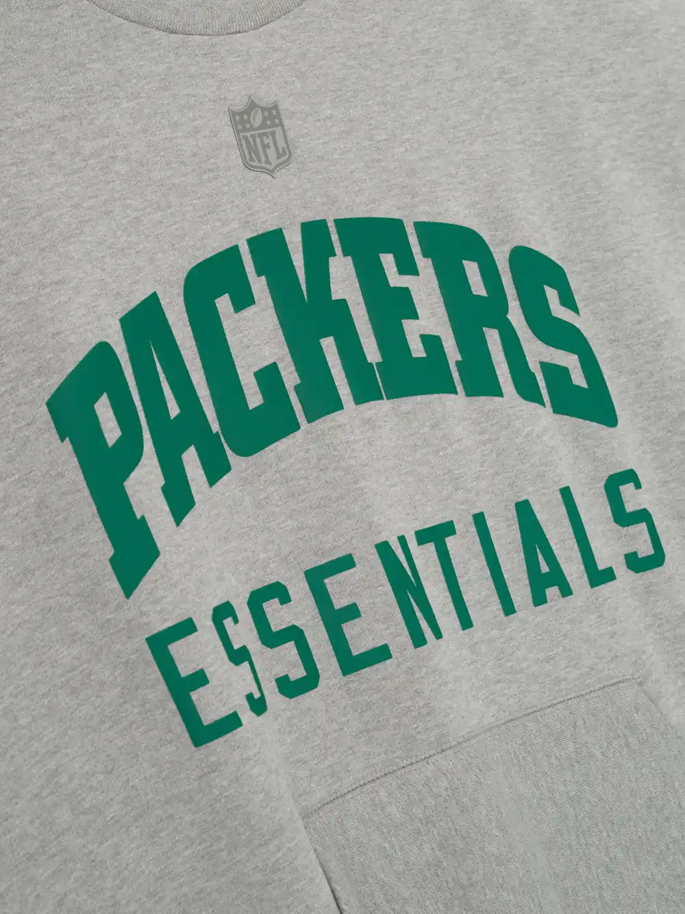 Crewneck Essentials Packers Sport Cemento Jaspe, Essentials Crewneck (vista 3)