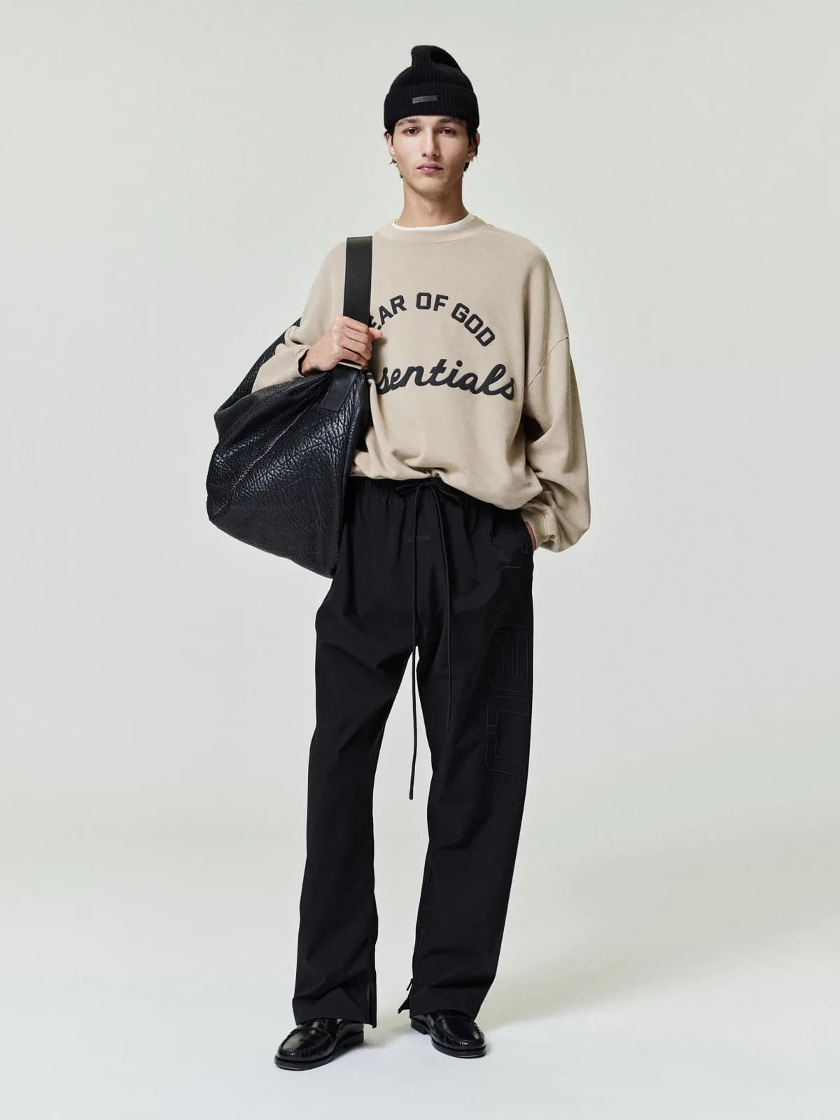 Crewneck Essentials Training 90s Sweatshirt Desteñido Duna, Essentials Crewneck (vista 1)