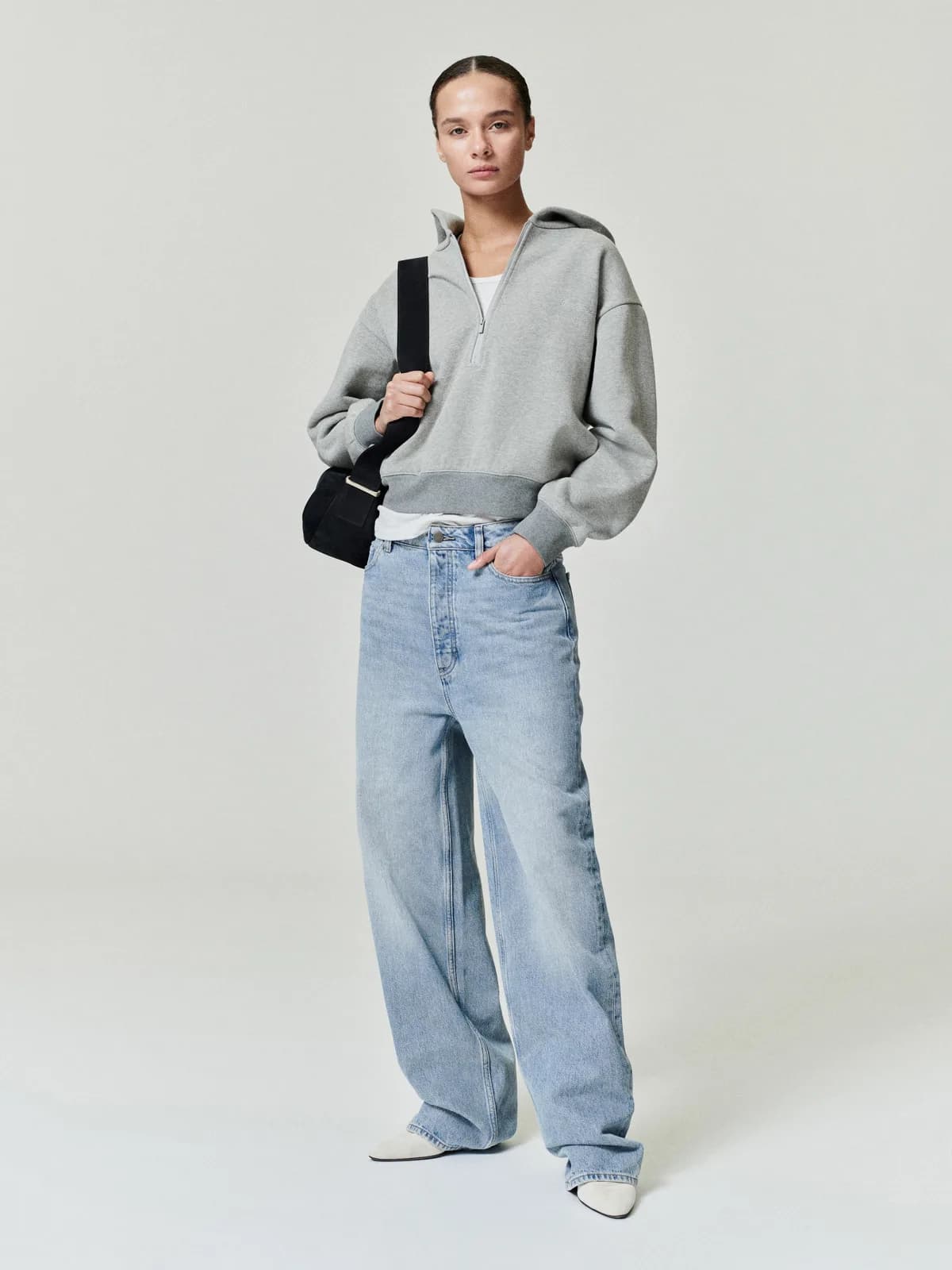 Pants Essentials Denim Straight Leg Jeans Classic Azul, Essentials Pants (vista 1)