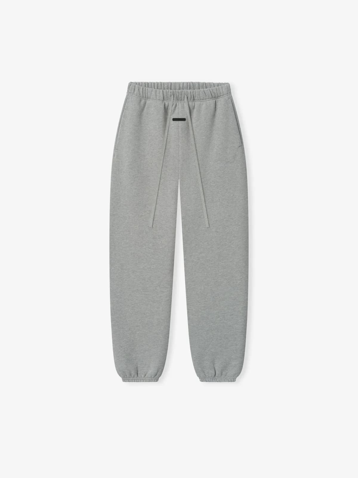 Pants Essentials Signature SS26 Slim Cemento Jaspe Oscuro, Essentials Pants (vista 1)