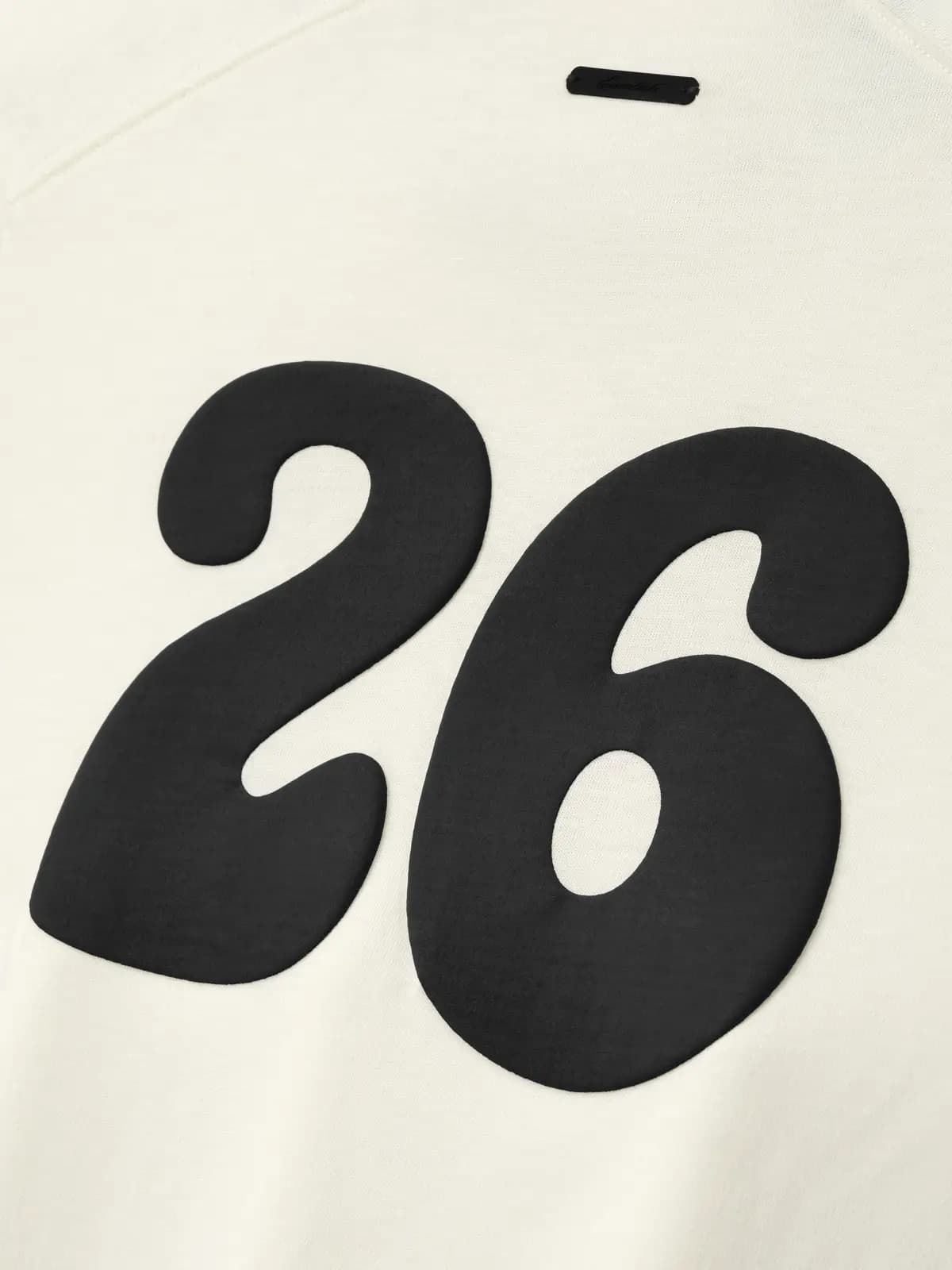 Playera Essentials Tri-Blend Classic Marfil, Essentials Tee (vista 3)