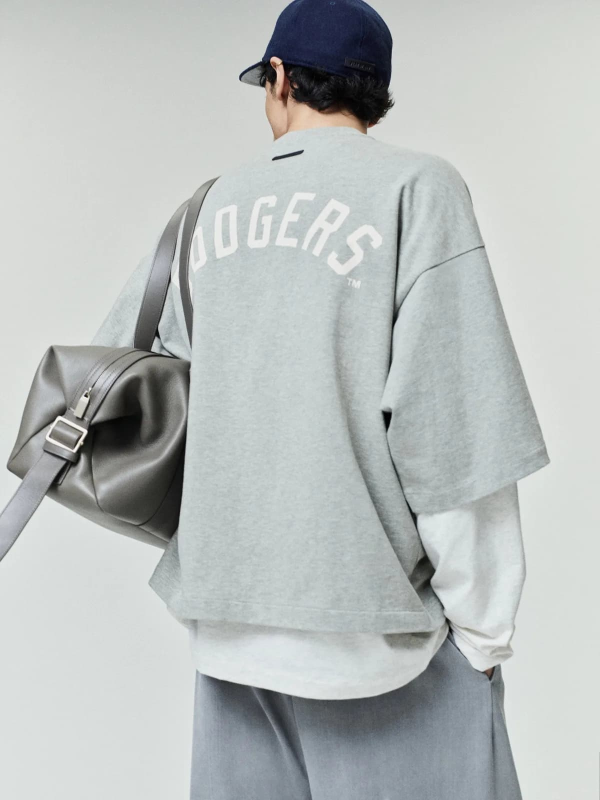 Playera Essentials Dodgers Merch Cemento Jaspe, Essentials Tee (vista 1)