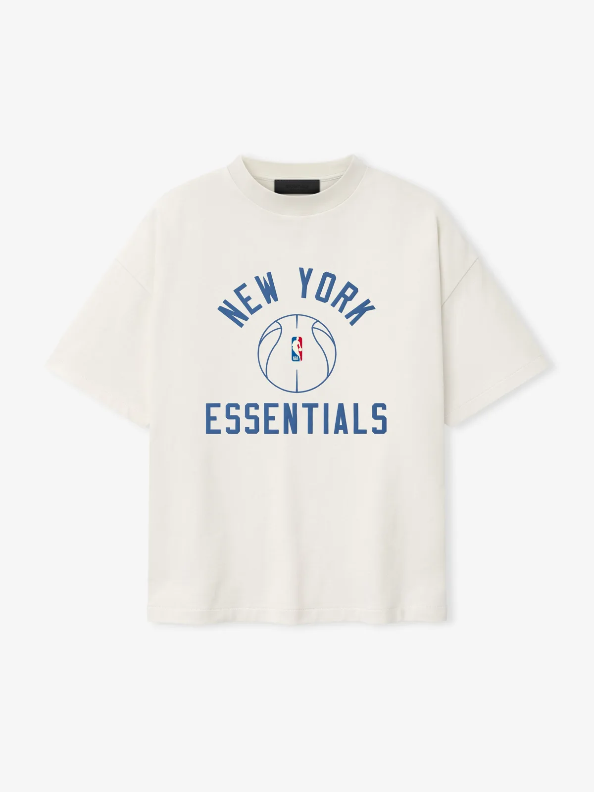 Playera Essentials Knicks X Barkley Hendricks 90s Marfil, Essentials Tee (vista 1)
