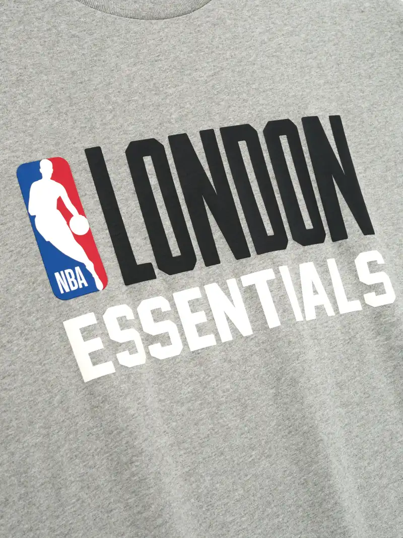 Playera Essentials London 90s Fit Cemento Jaspe, Essentials Tee (vista 3)