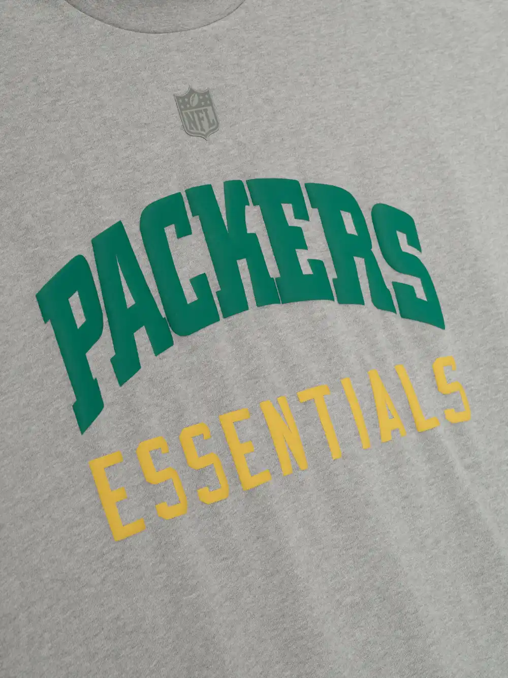 Playera Essentials Packers 90s 3/4 Sleeve Football Cemento Jaspe, Essentials Tee (vista 3)