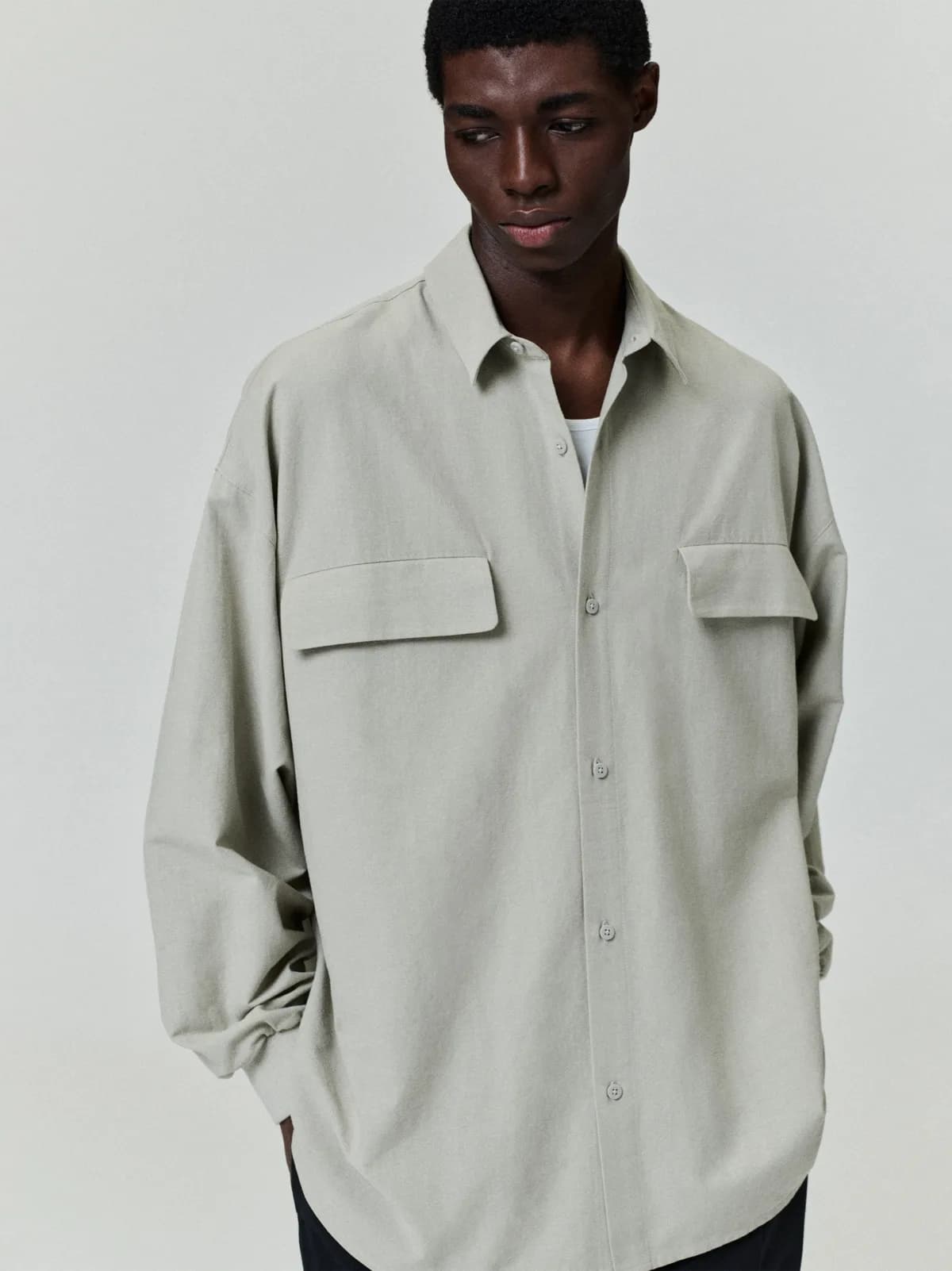 Playera Essentials Oxford Shirt Oxford Shirt Abbey Piedra, Essentials Tee (vista 1)