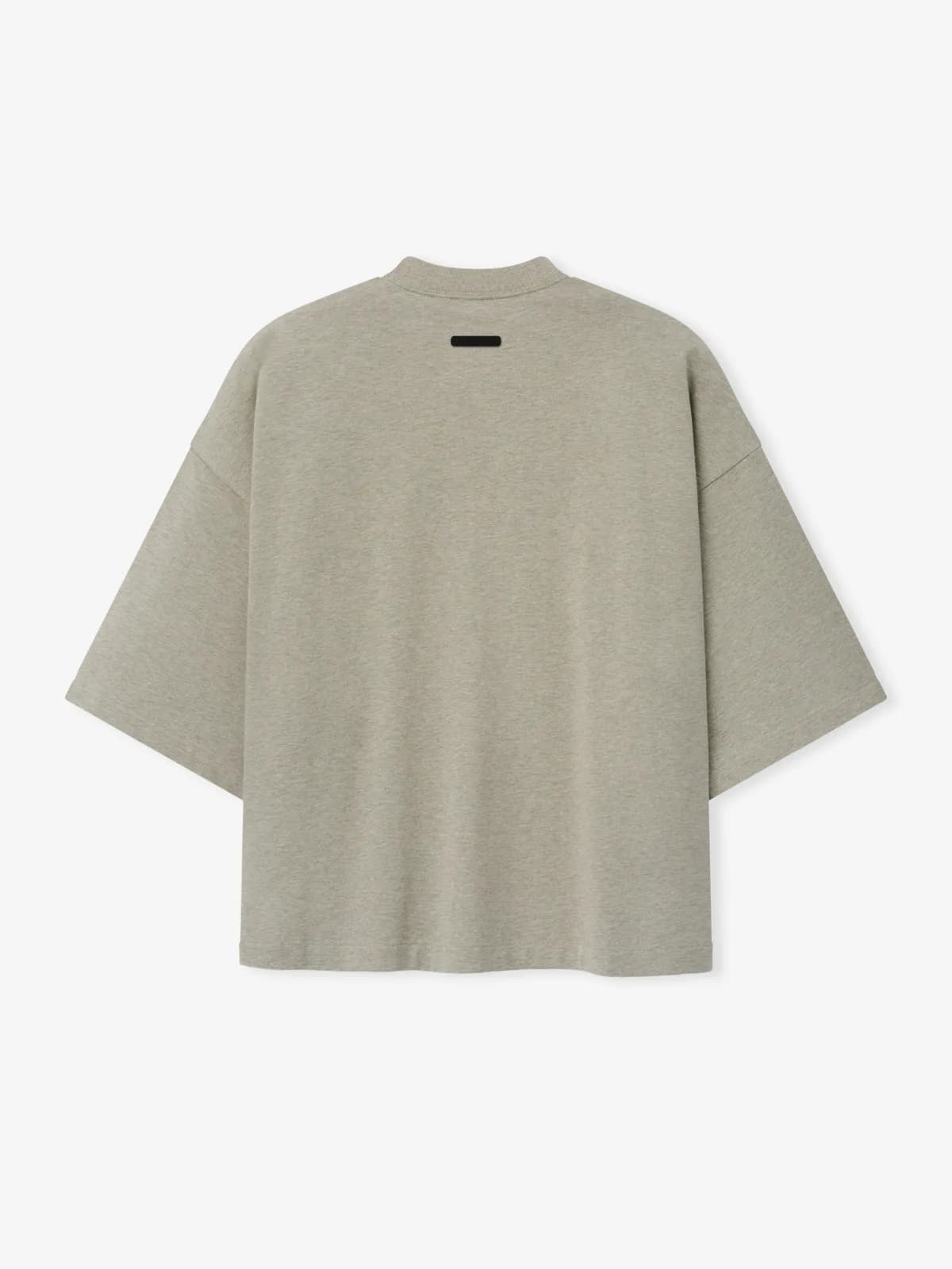 Playera Essentials Merch Boxy Fit Foca Jaspe, Essentials Tee (vista 2)