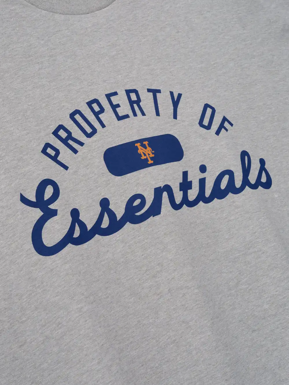 Playera Essentials Mets Merch Cemento Jaspe, Essentials Tee (vista 5)