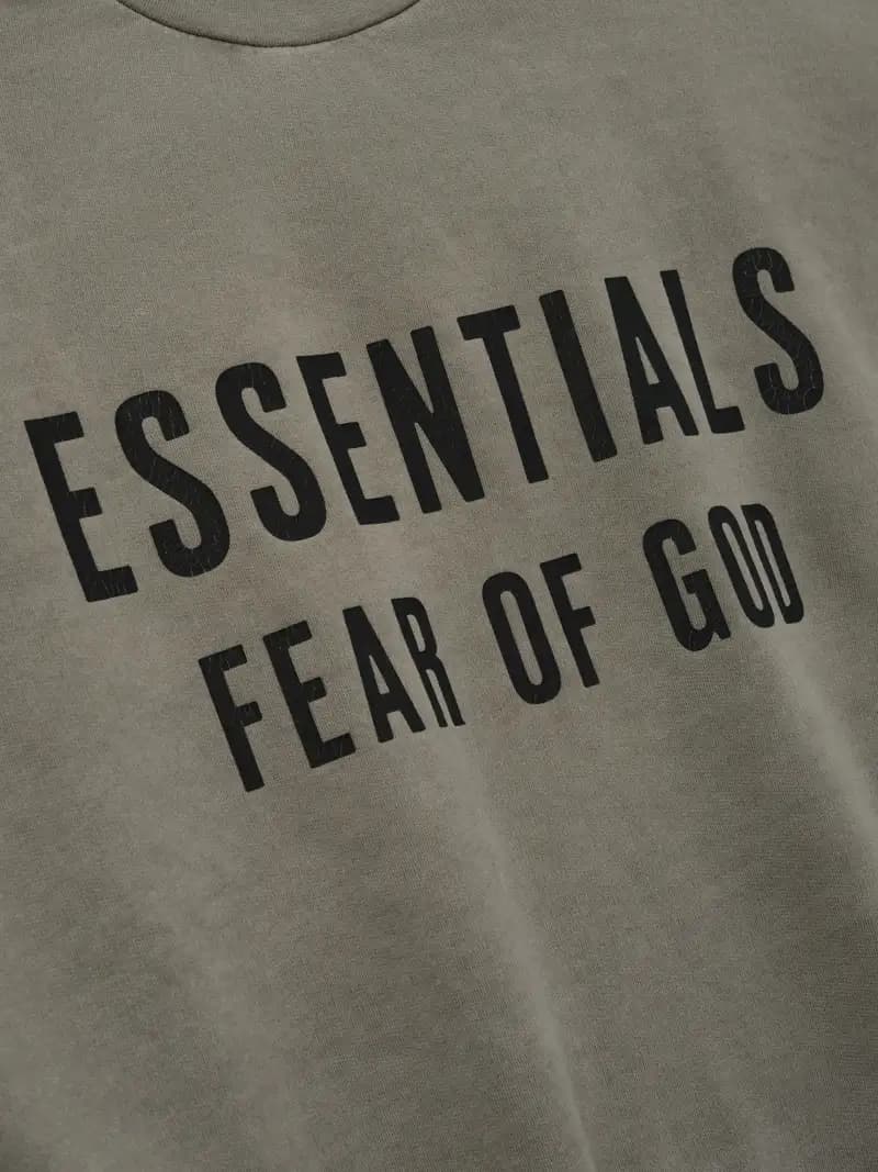 Playera Essentials Relaxed Fleece Cutoff Sweatshirt Lavado Foca, Essentials Tee (vista 4)