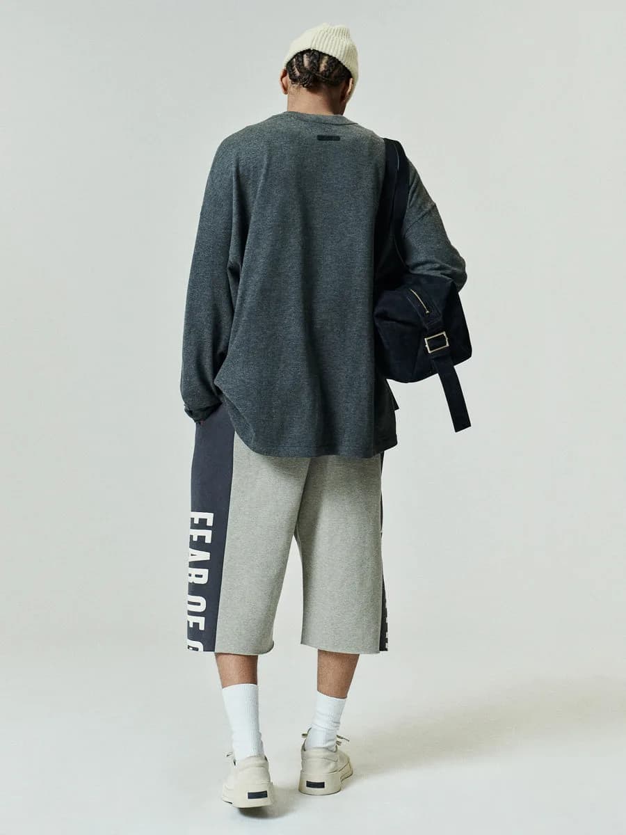 Playera Essentials Soft Knit Acero Gris, Essentials Tee (vista 1)