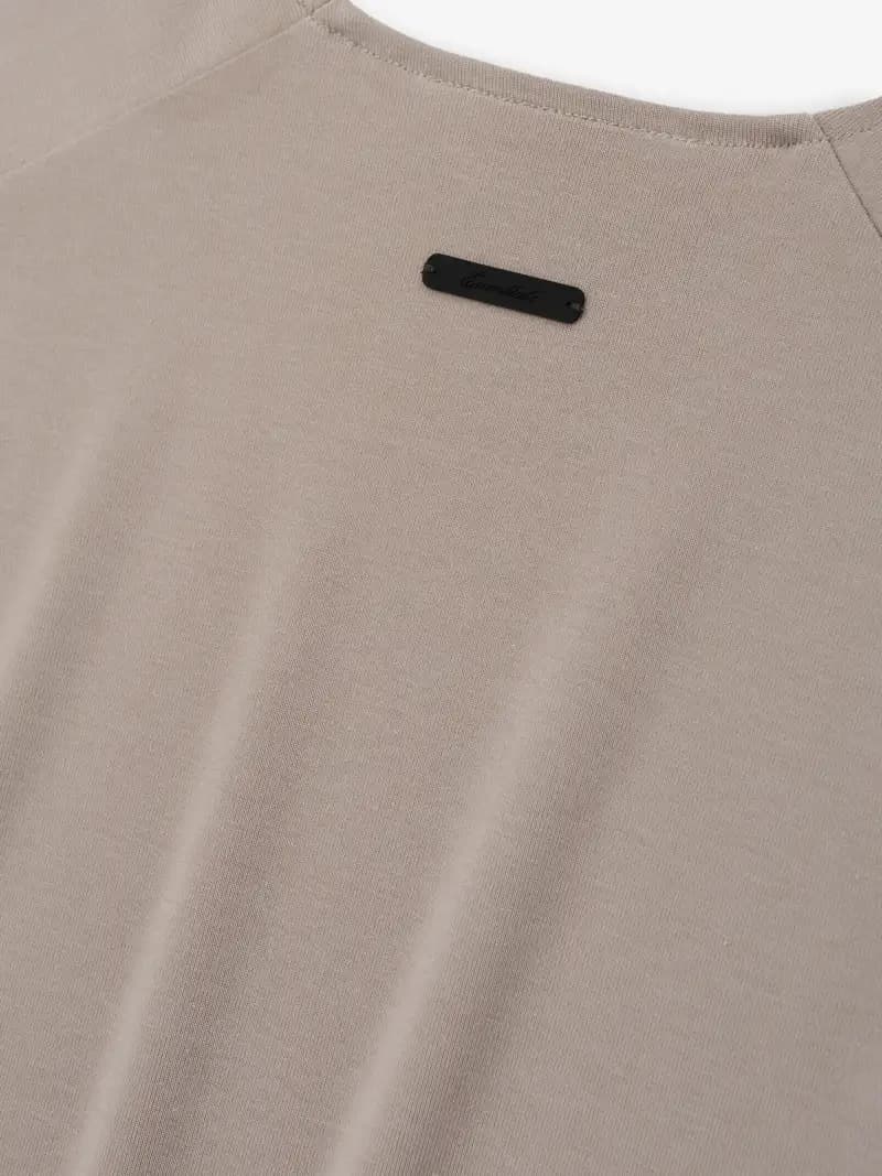 Playera Essentials Soft Rib Fitted Foca, Essentials Tee (vista 3)