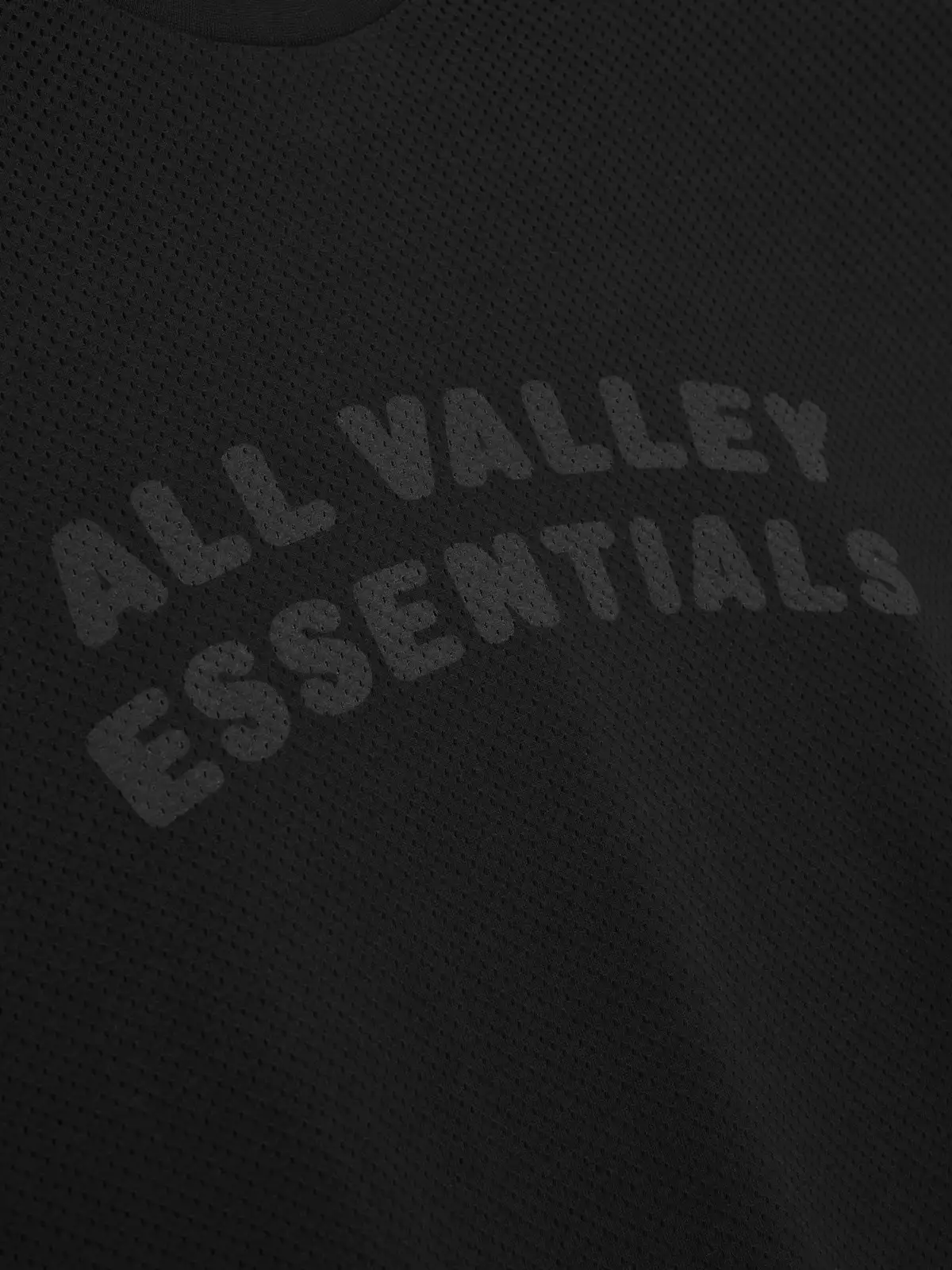 Playera Essentials Sport Mesh Merch Boxy Fit Vintage Negro, Essentials Tee (vista 5)