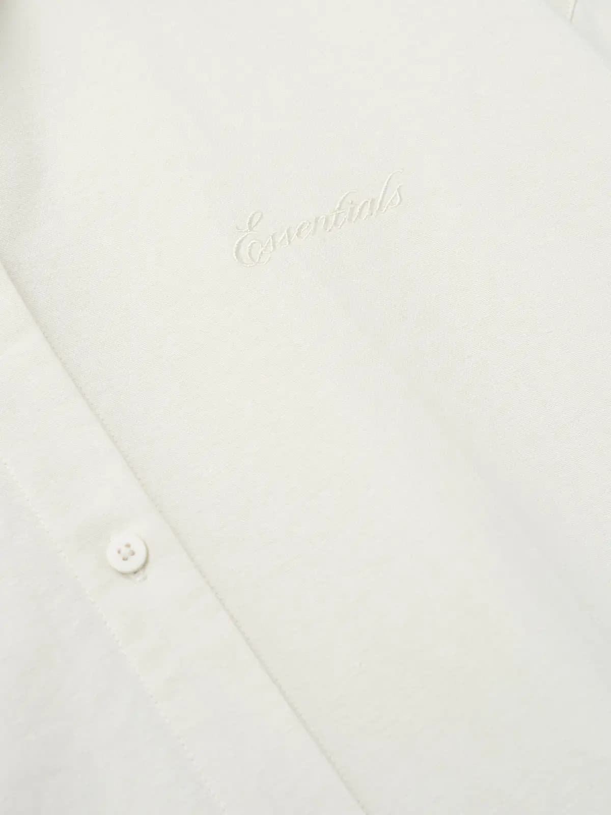 Playera Essentials Cotton Oxford Signature Button Up Shirt Marfil, Essentials Tee (vista 3)