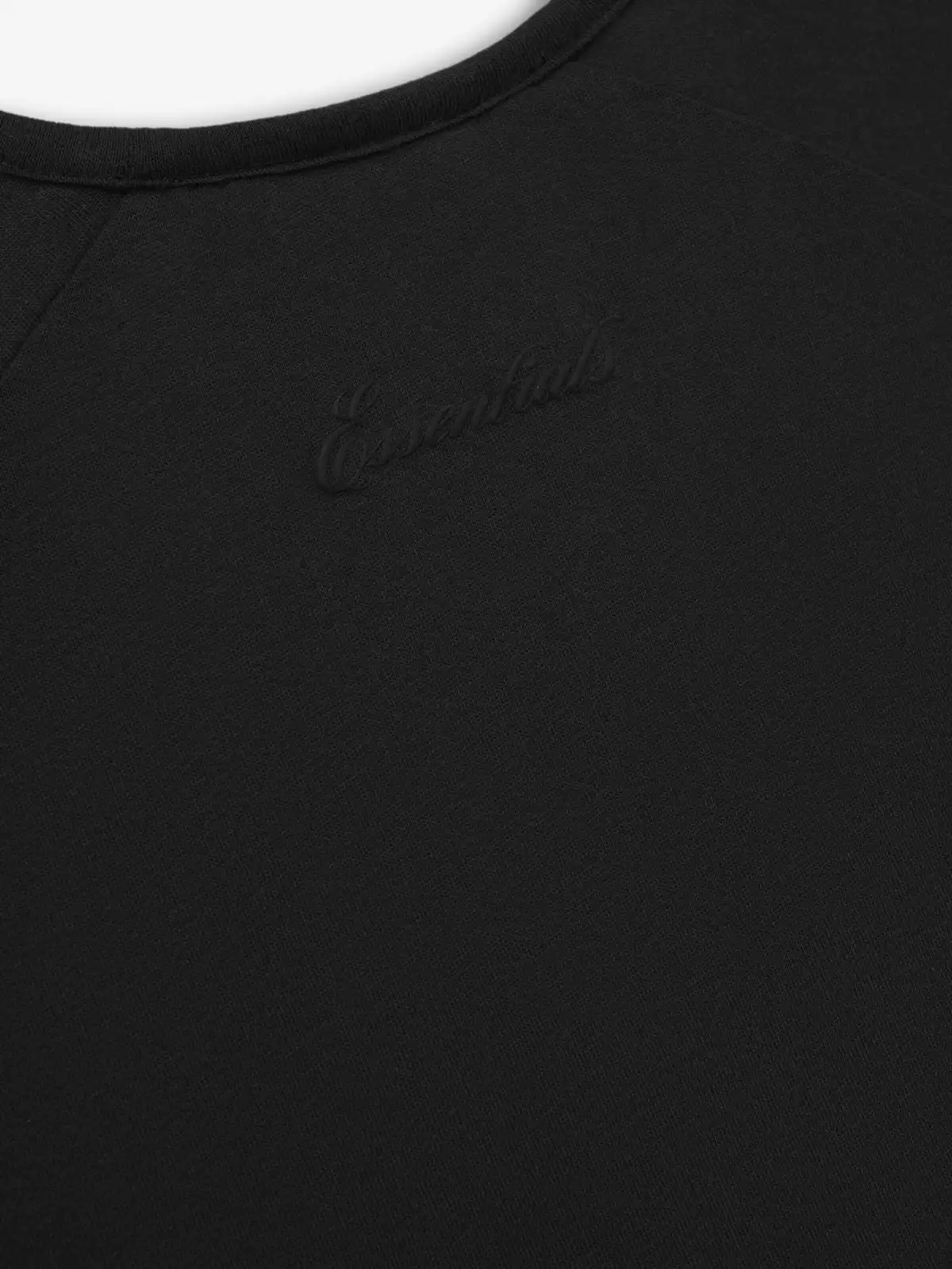 Playera Essentials Signature Slim Vintage Negro, Essentials Tee (vista 3)