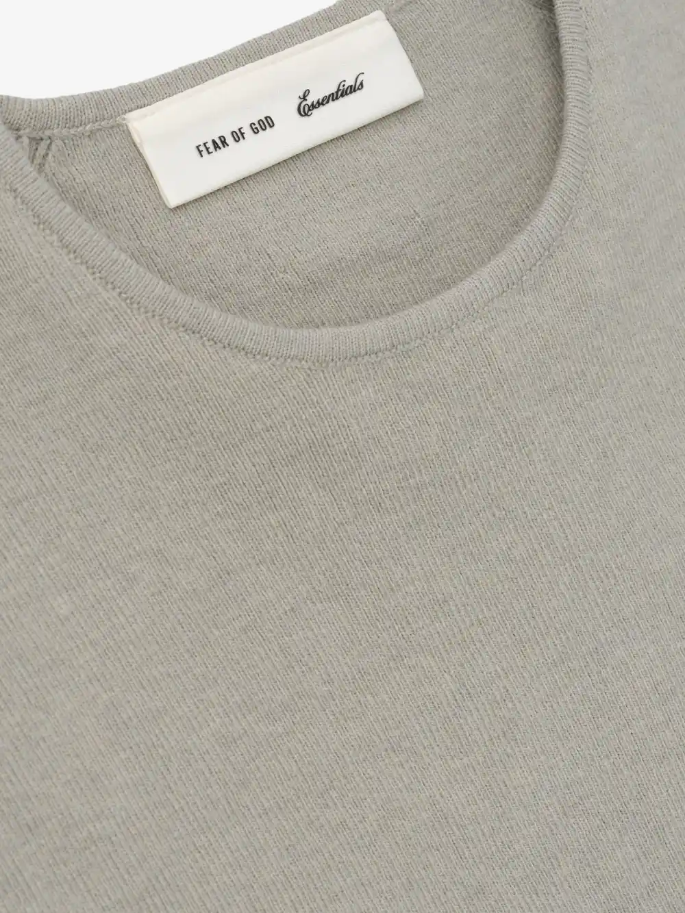 Top Essentials Rib Knit Crop Foca, Essentials Tee (vista 3)