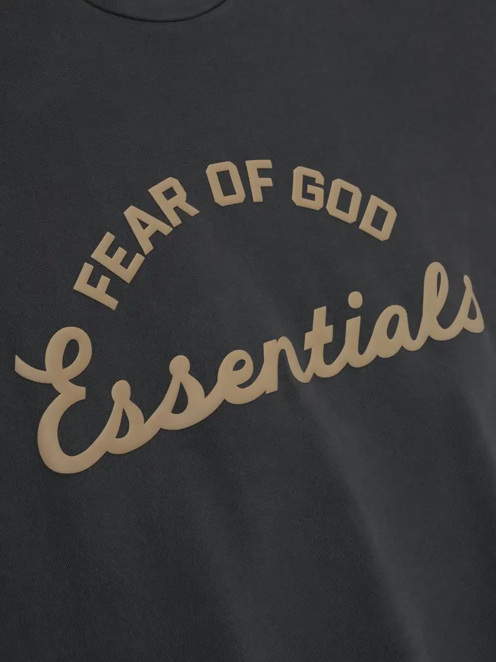 Playera Essentials Training 90s Desteñido Acero Gris, Essentials Tee (vista 4)