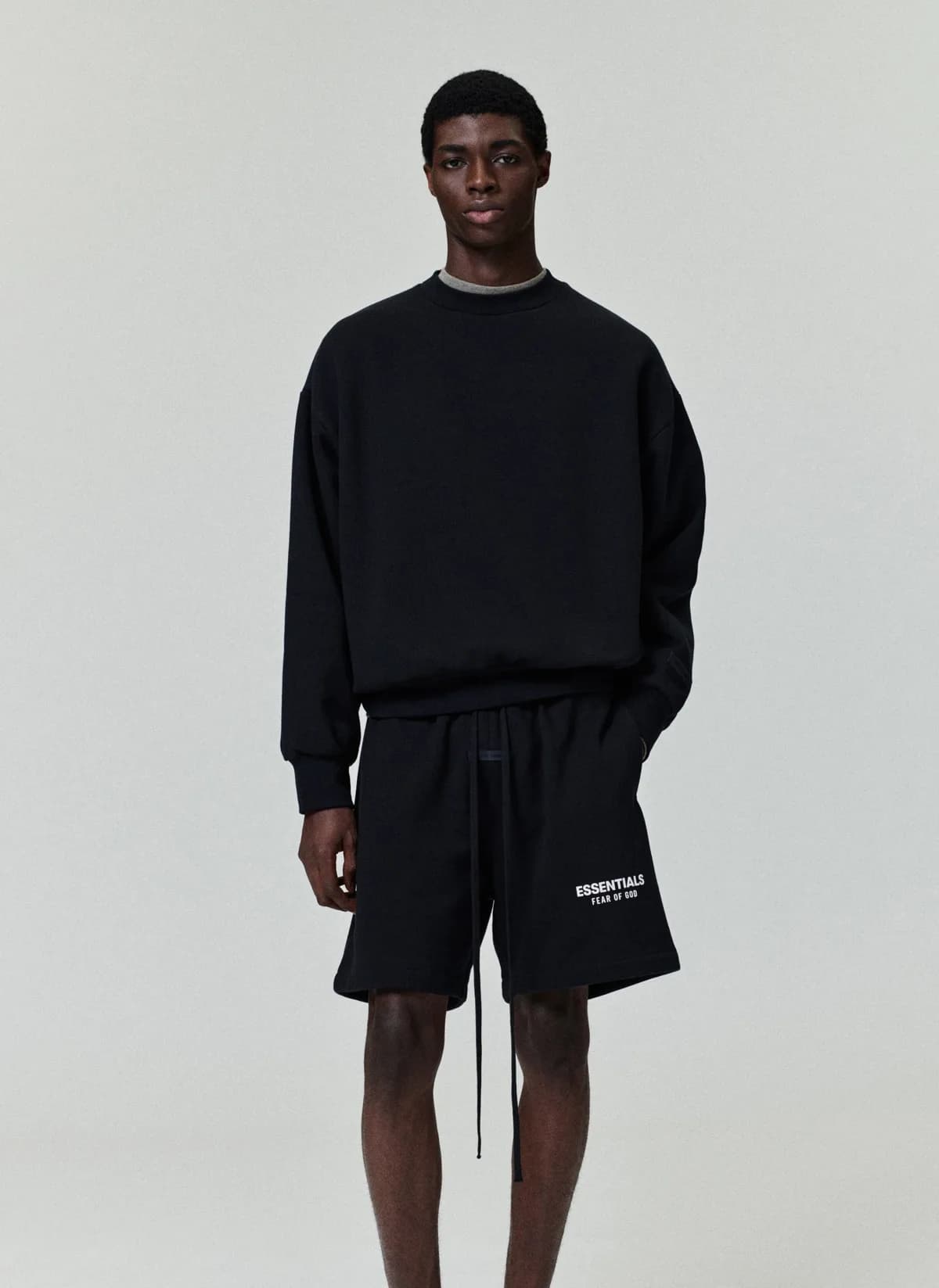 Shorts Essentials SS26 Classic Sweatshort Vintage Negro, Essentials Shorts (vista 3)