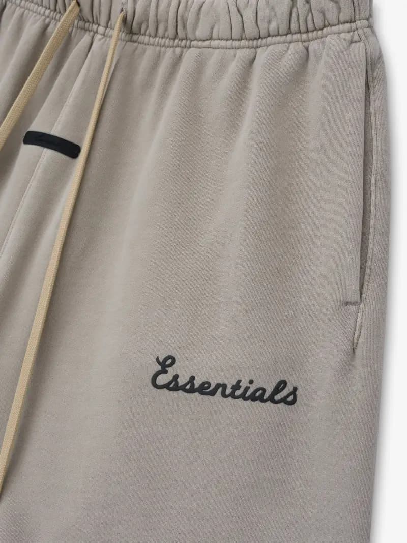 Shorts Essentials Training Classic Sweatshort Desteñido Foca, Essentials Shorts (vista 3)