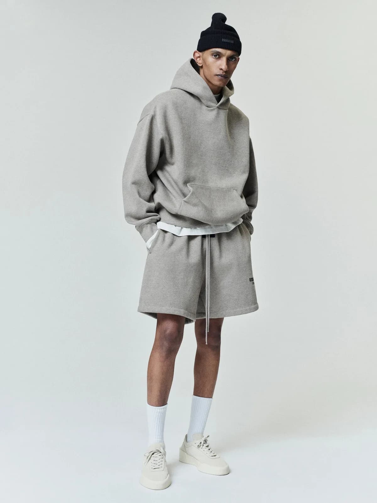 Sudadera Essentials SS26 Classic Jaspe, Essentials Hoodie (vista 1)