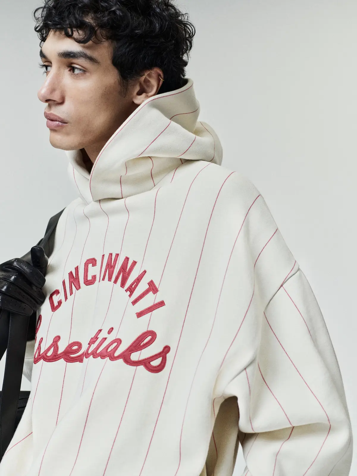 Sudadera Essentials Reds Sport Oat Rojo, Essentials Hoodie (vista 1)