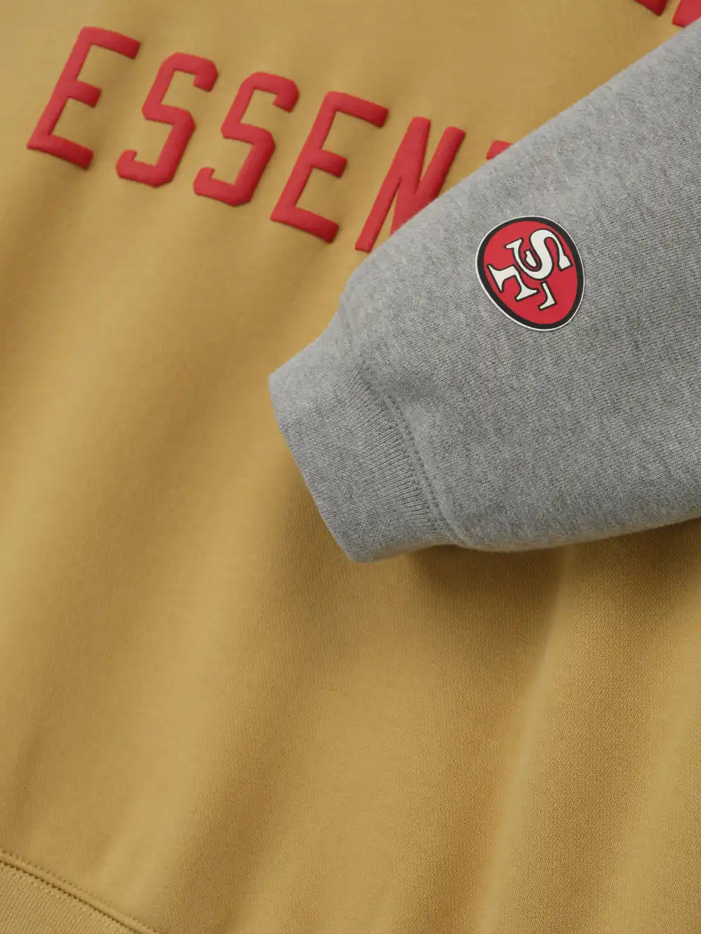 Sudadera Essentials Forty Niners Sport Prairie Arena Cemento Jaspe, Essentials Hoodie (vista 4)