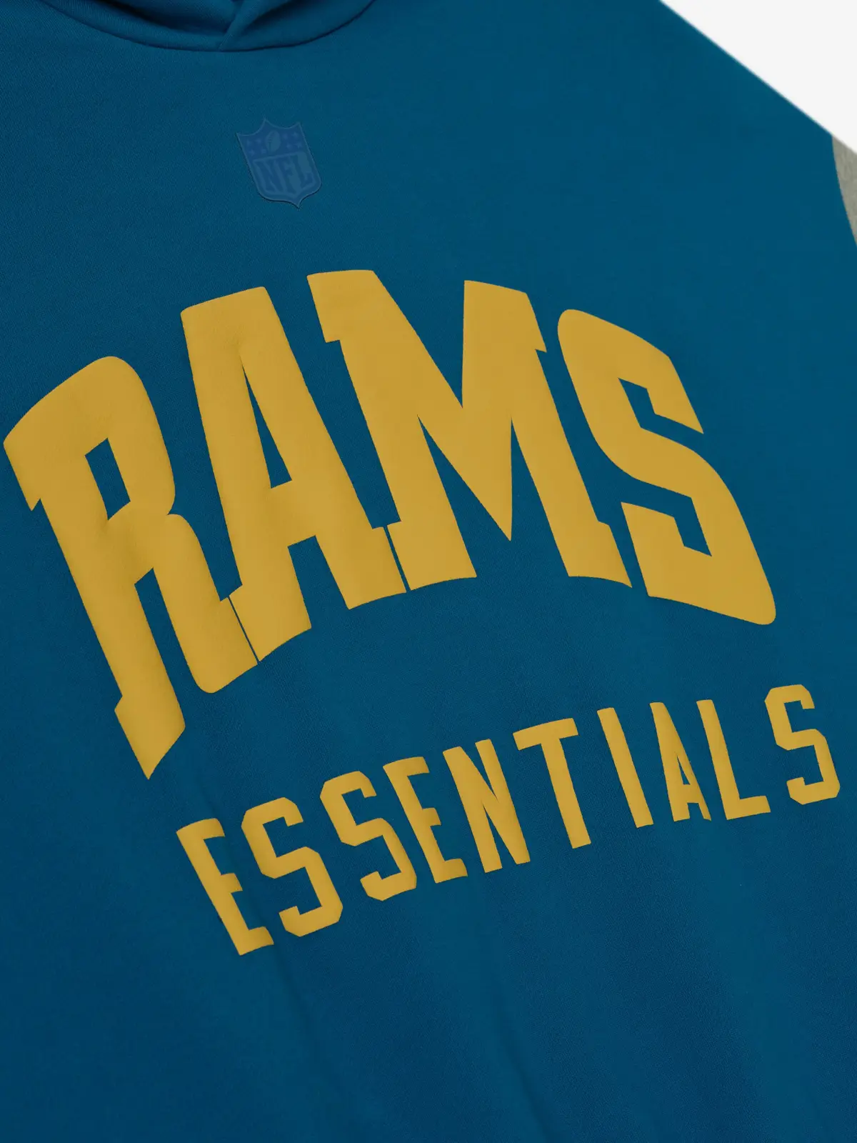 Sudadera Essentials Rams Sport Azul Zafiro Cemento Jaspe, Essentials Hoodie (vista 3)