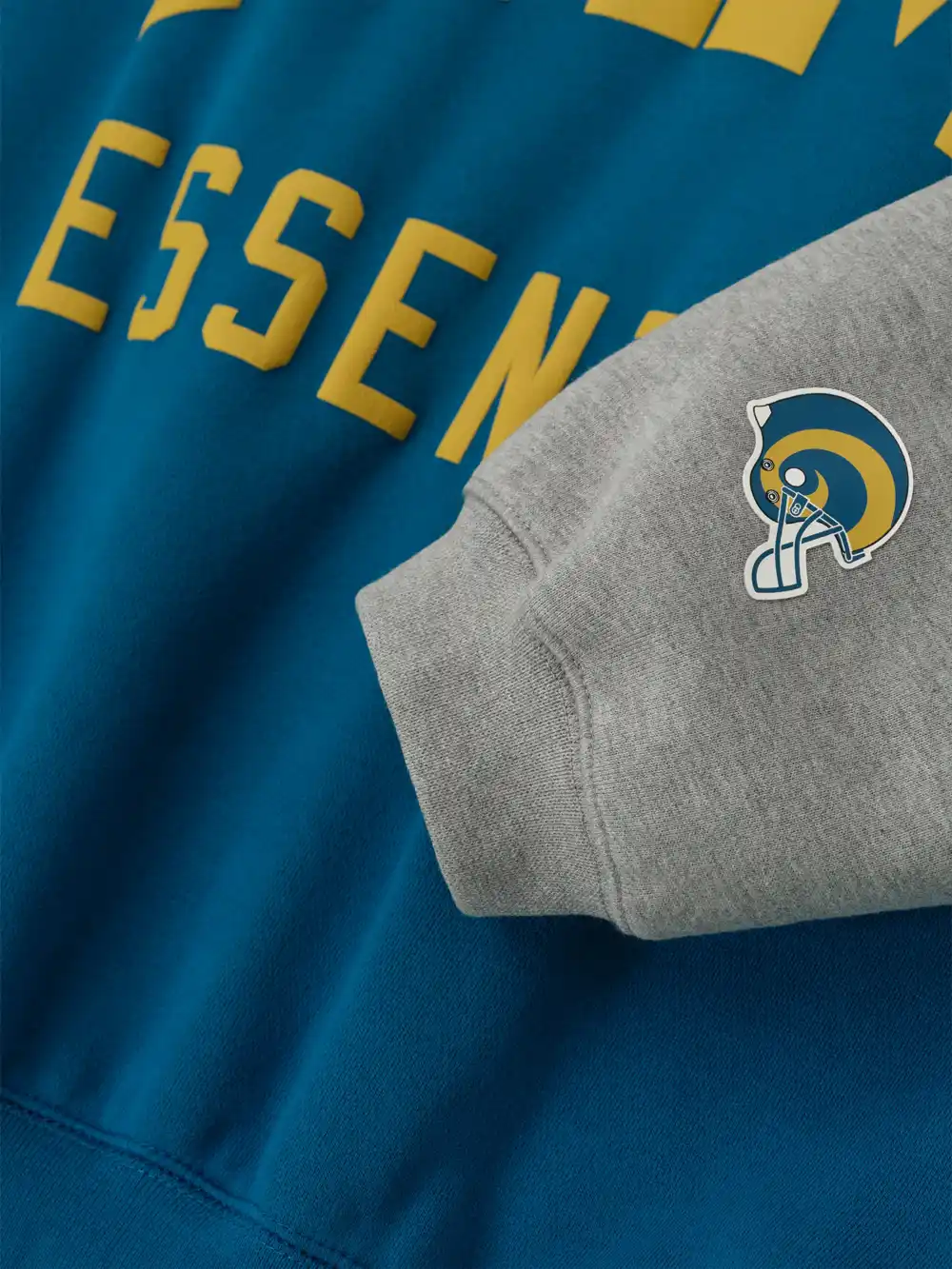 Sudadera Essentials Rams Sport Azul Zafiro Cemento Jaspe, Essentials Hoodie (vista 4)