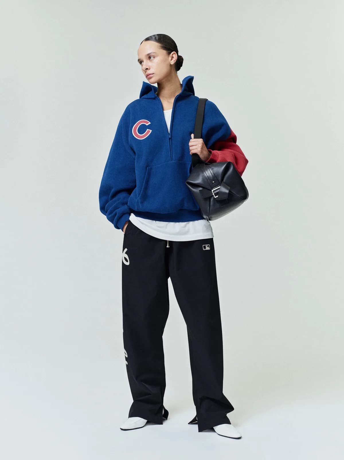 Sudadera Essentials Cubs Raglan Half Zip Sport Estate Azul Piedra Rojo, Essentials Hoodie (vista 1)