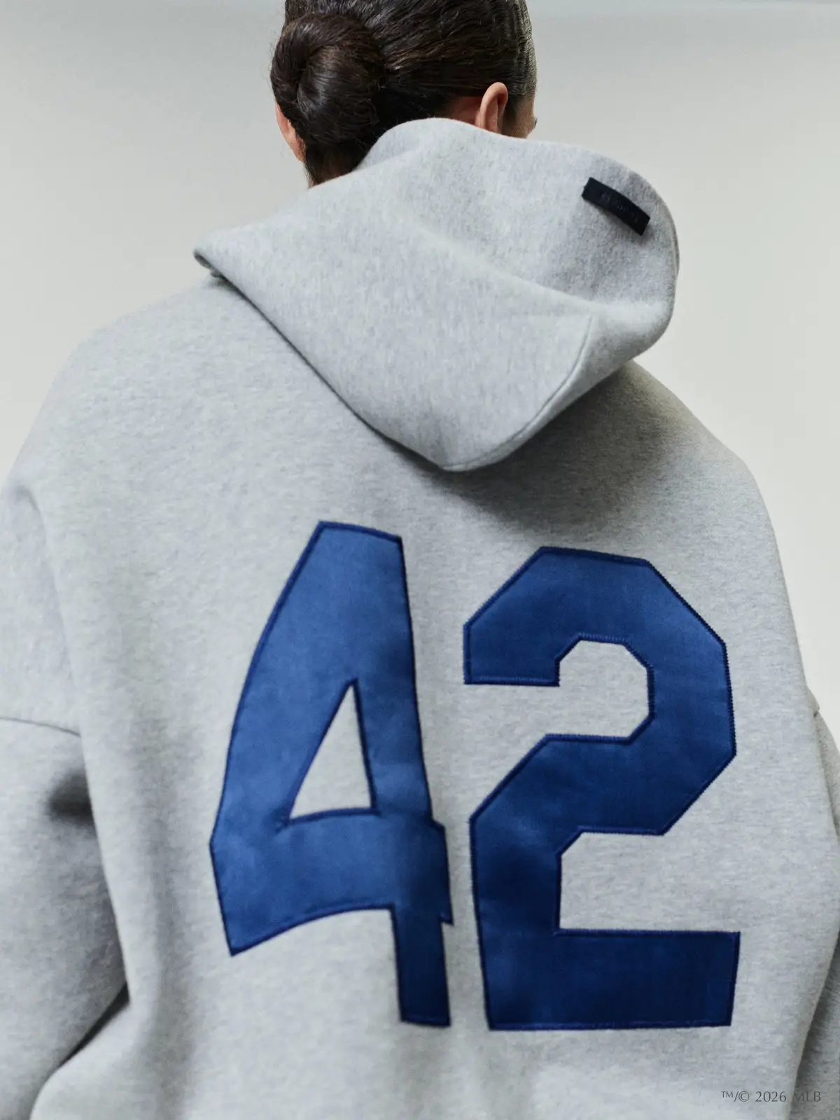 Sudadera Essentials Jackie Robinson Day Merch Calido Jaspe, Essentials Hoodie (vista 3)