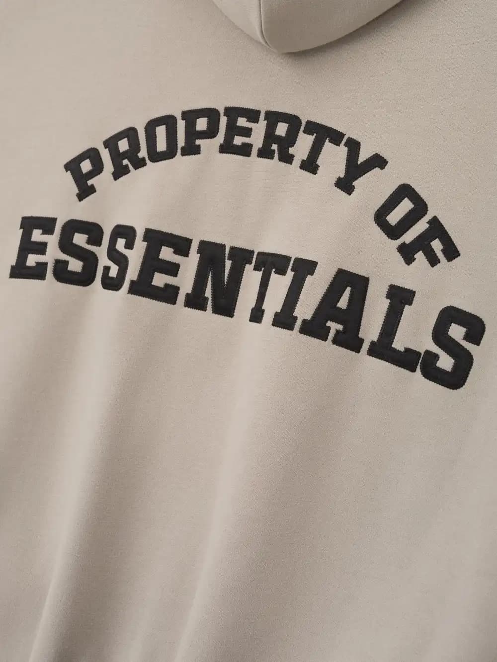 Sudadera Essentials Property Lounge Half Zip Foca, Essentials Hoodie (vista 3)
